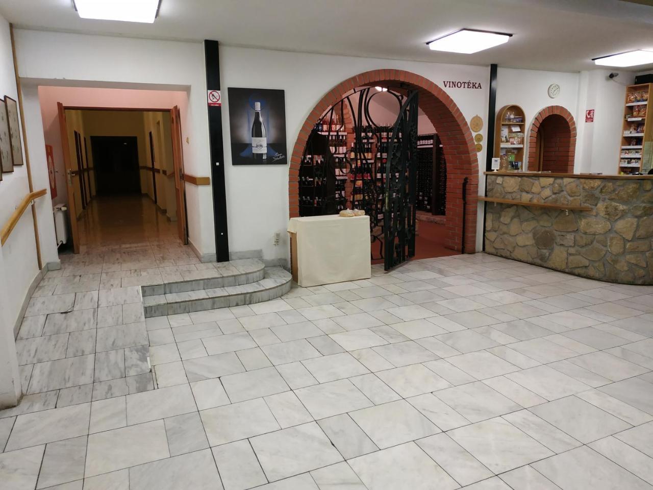 Penzion Patria Kobyli Экстерьер фото
